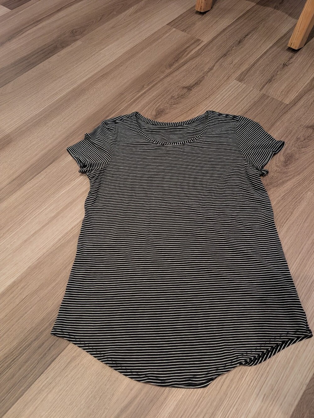 Lululemon Love Crew T-Shirt Size S/4, EUC